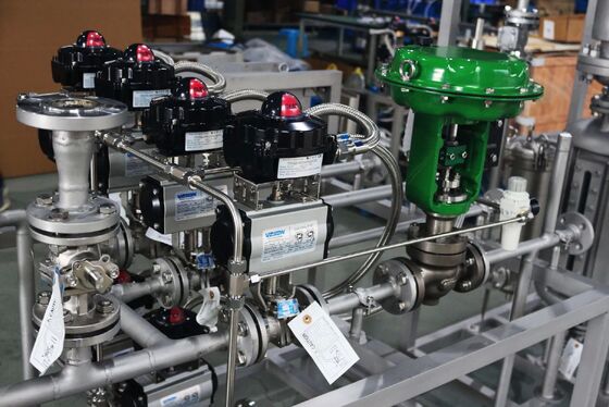 Sistema de válvulas de esferas flutuantes montadas em deslizamento com tipo recto para uso industrial